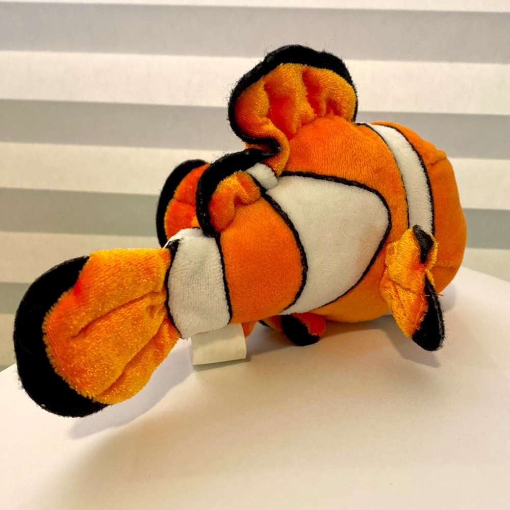 Disney Finding Nemo - 7 in Nemo Soft Toy - Picture 4 of 6